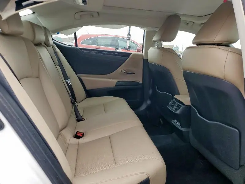 2019 LEXUS ES 350
