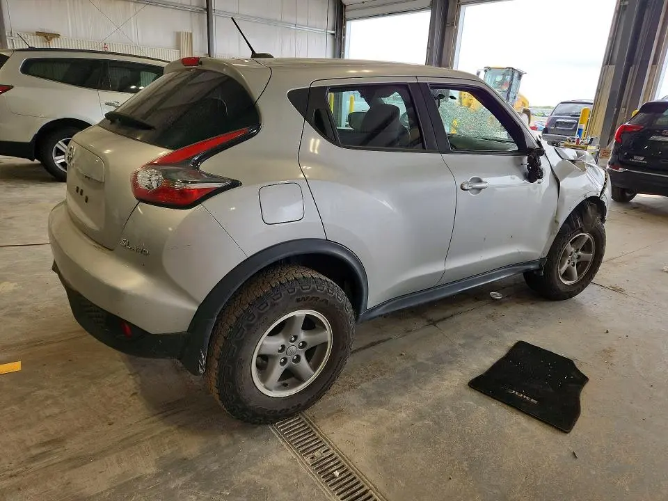 2015 NISSAN JUKE SL  