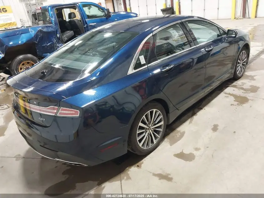 2017 LINCOLN MKZ PREMIERE