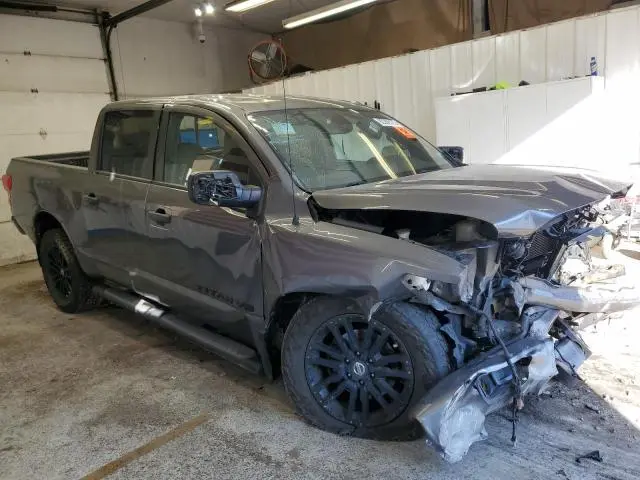 2019 NISSAN TITAN SV  