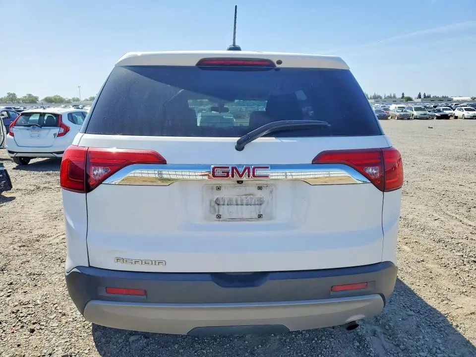 2018 GMC ACADIA SL  