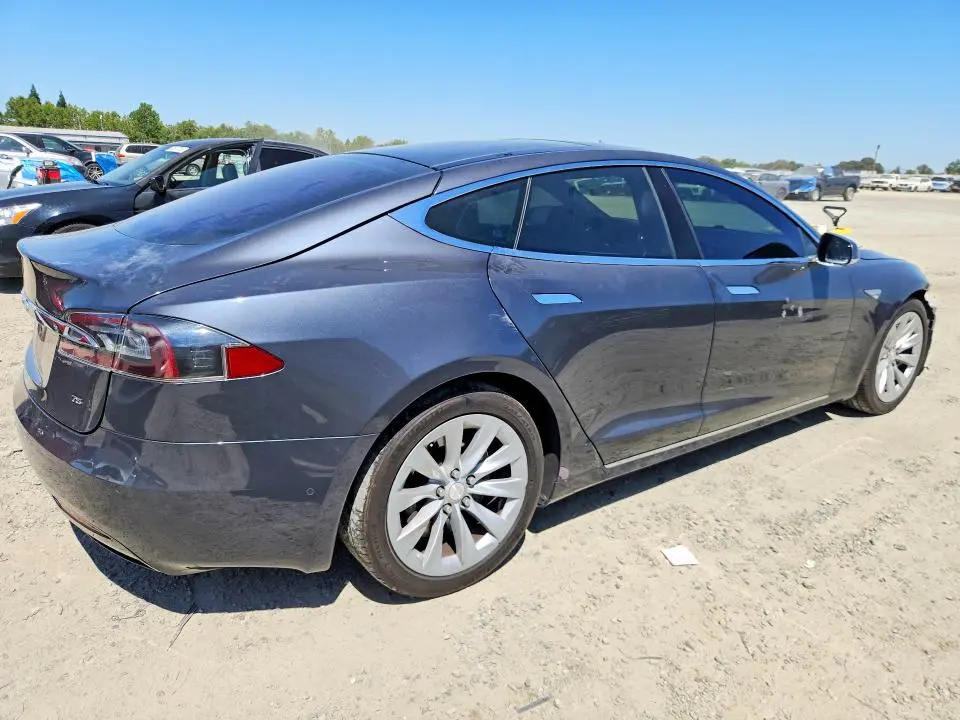 2016 TESLA MODEL S   