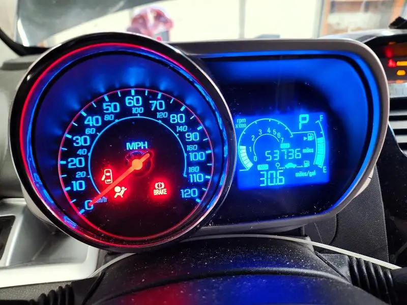 2013 CHEVROLET SPARK 2LT  