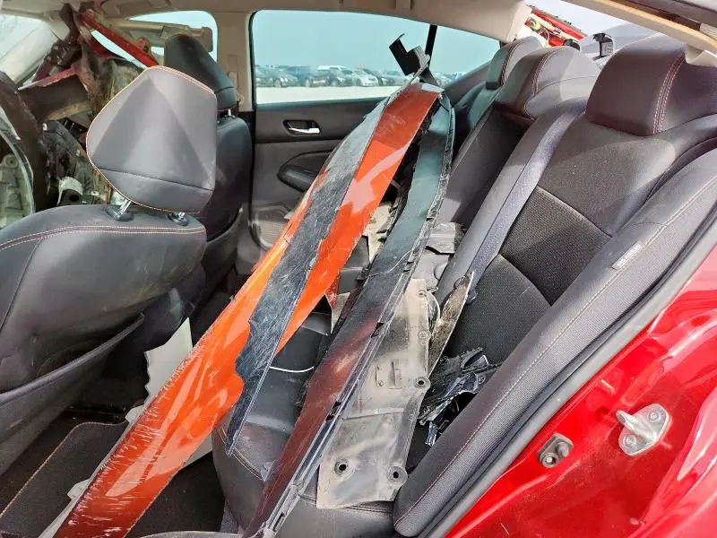 2019 NISSAN ALTIMA SR  