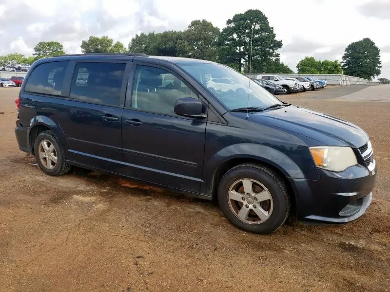 2013 DODGE GRAND CARAVAN SXT  