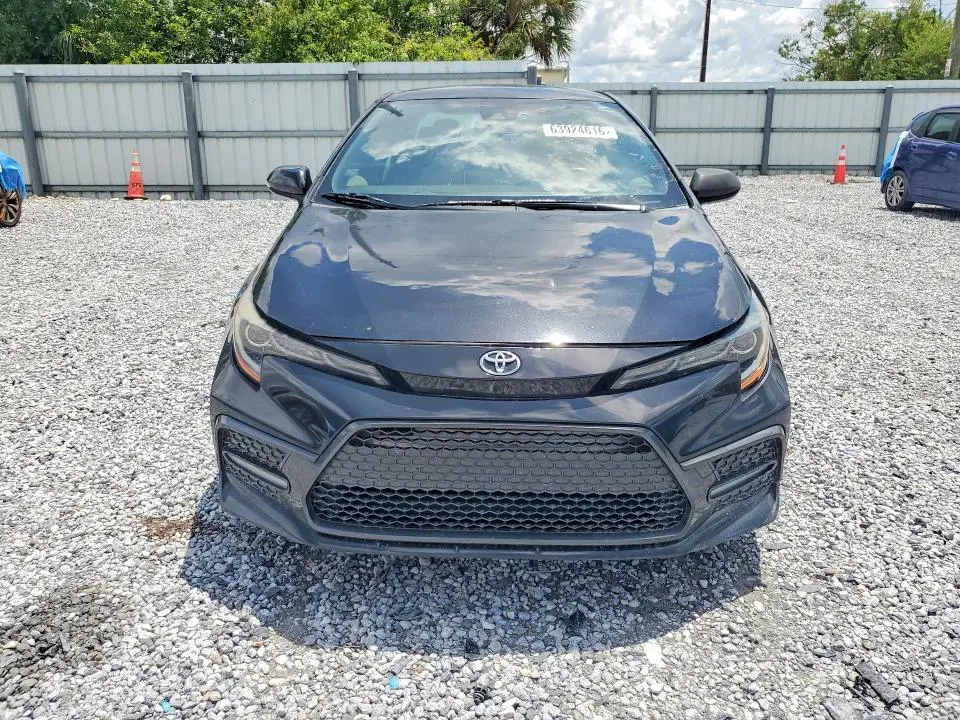 2020 TOYOTA COROLLA SE  
