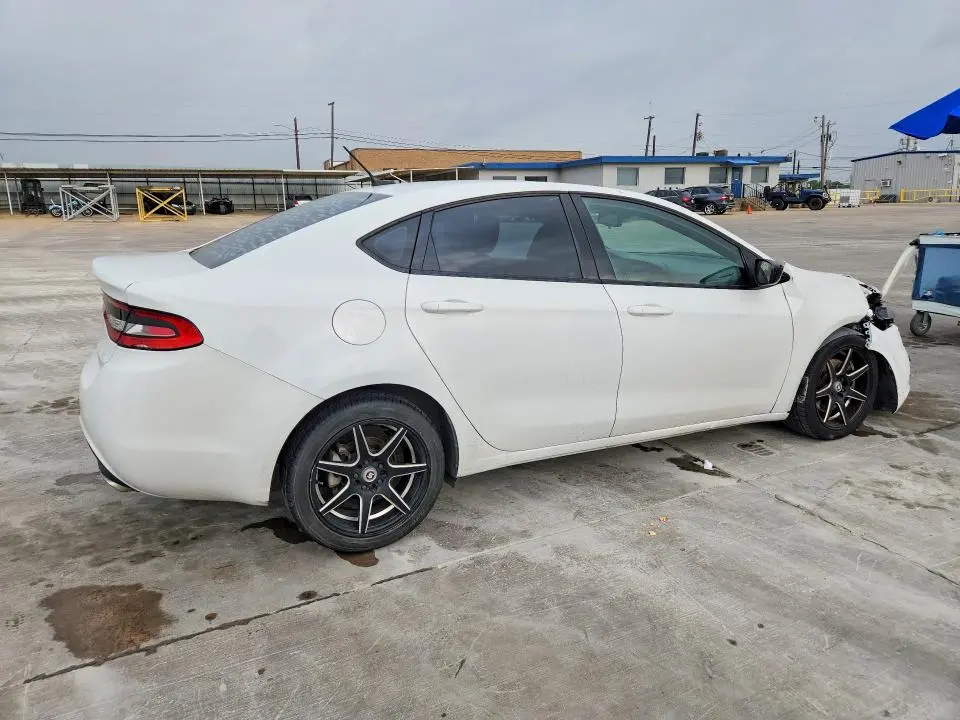 2015 DODGE DART   
