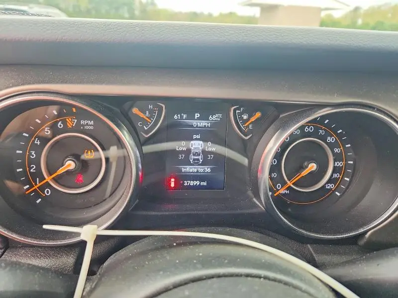 2019 JEEP WRANGLER SPORT  