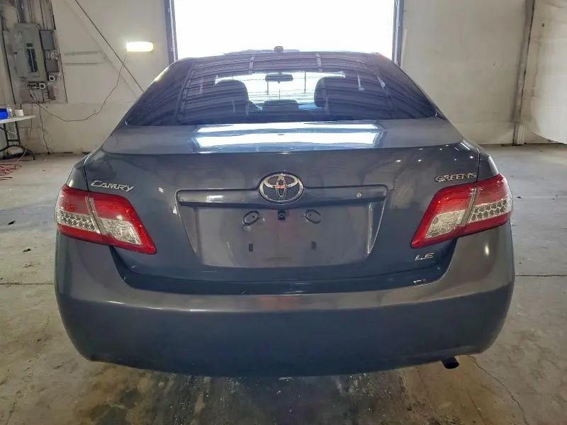 2011 TOYOTA CAMRY BASE  