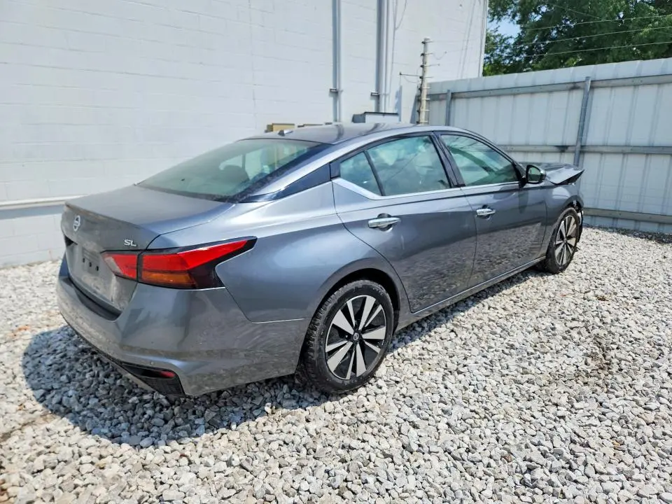 2020 NISSAN ALTIMA SL  