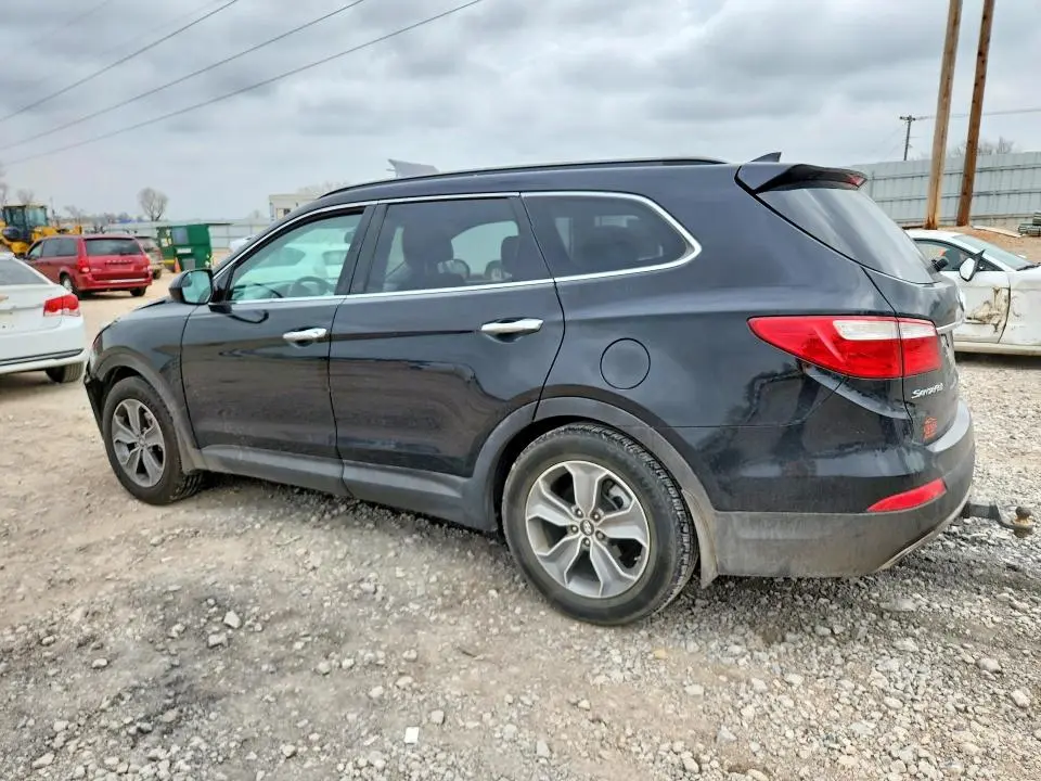 2016 HYUNDAI SANTA FE SE  