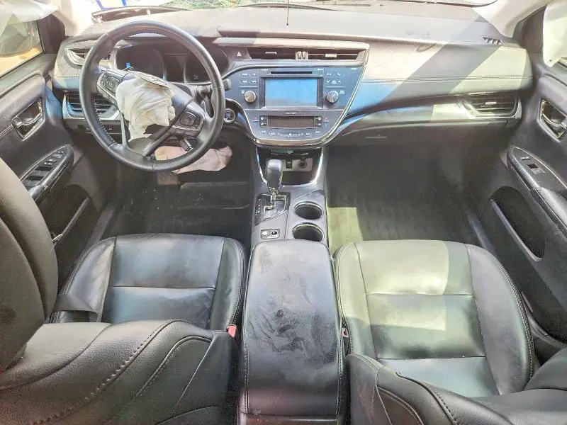 2018 TOYOTA AVALON XLE  