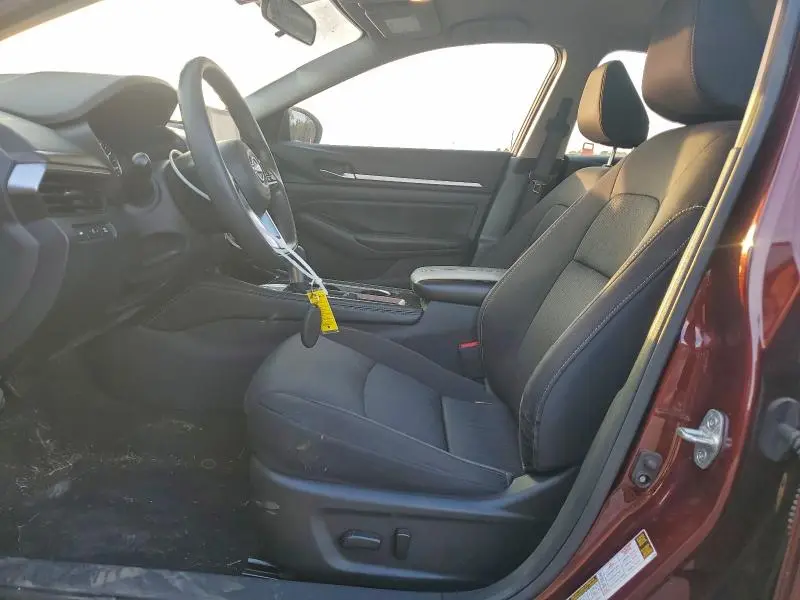 2023 NISSAN ALTIMA SV  