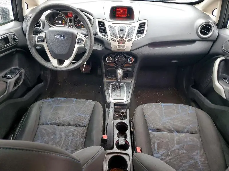 2011 FORD FIESTA SE  