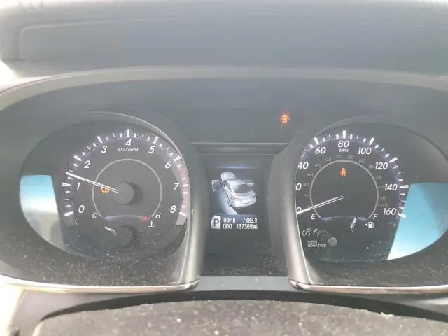 2015 TOYOTA AVALON XLE