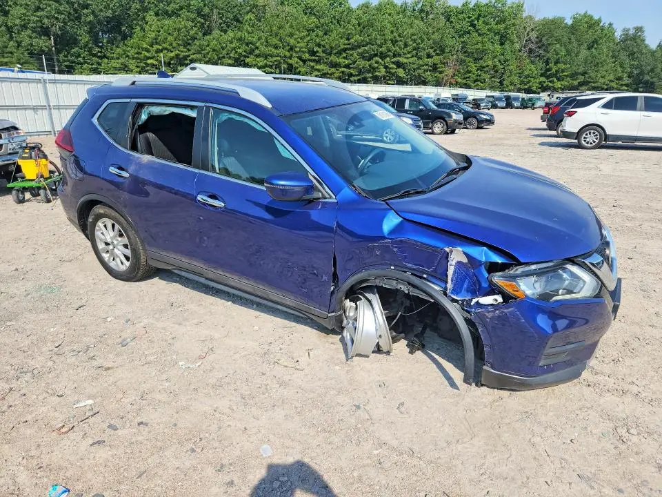 2019 NISSAN ROGUE SV  
