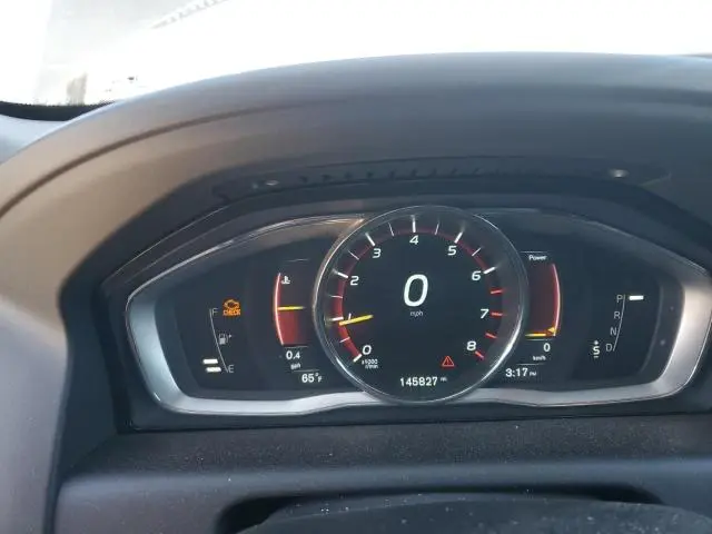 2015 VOLVO XC60 T5 PREMIER  