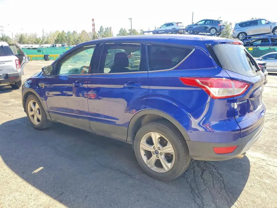 2016 FORD ESCAPE SE  