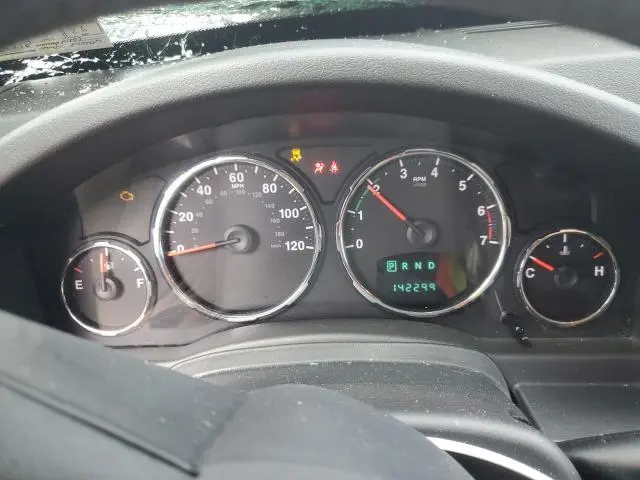 2011 JEEP LIBERTY SPORT  