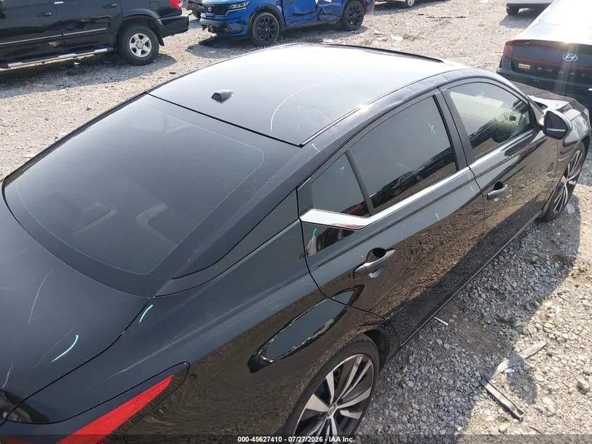 2019 NISSAN ALTIMA 2.0 SR