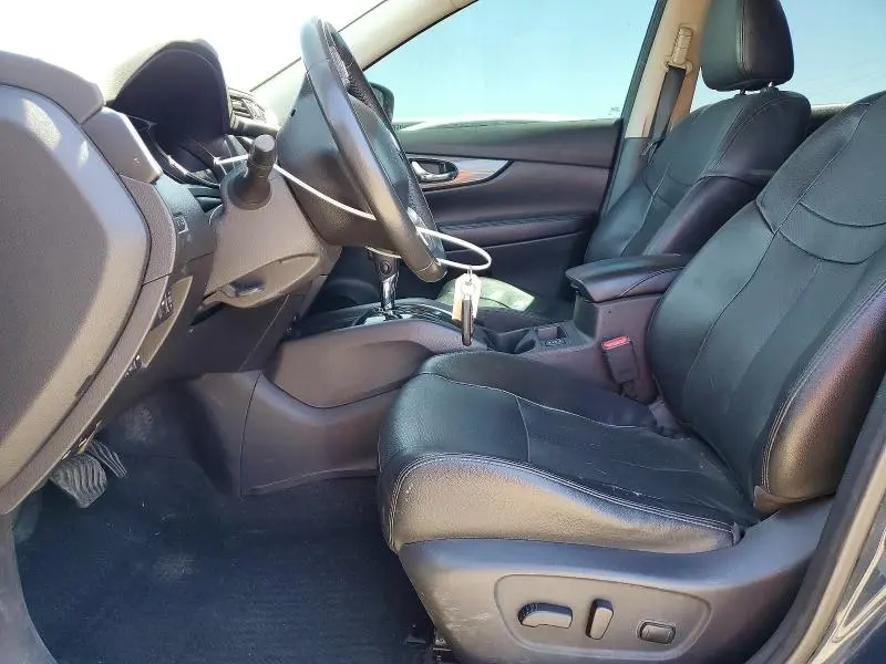 2015 NISSAN ROGUE SL  