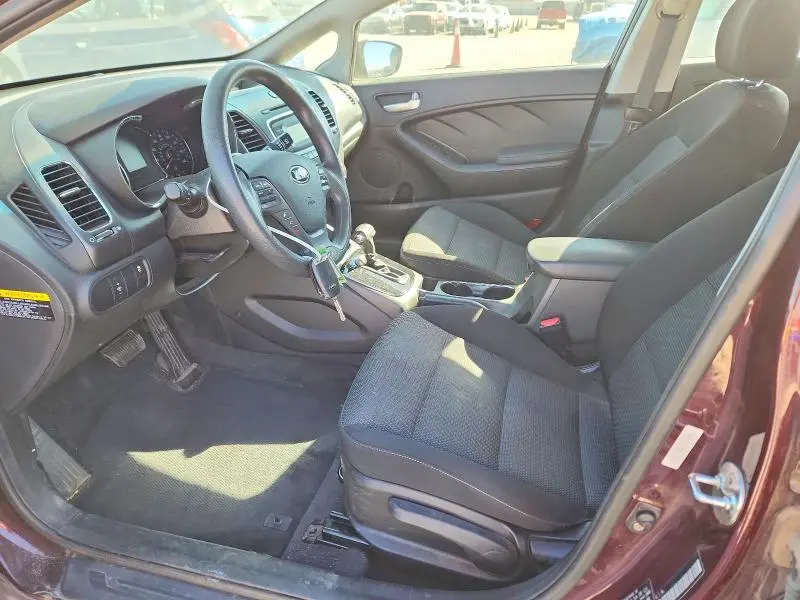 2018 KIA FORTE LX  