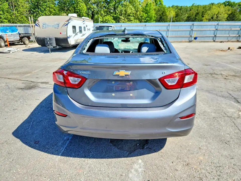 2019 CHEVROLET CRUZE LT  
