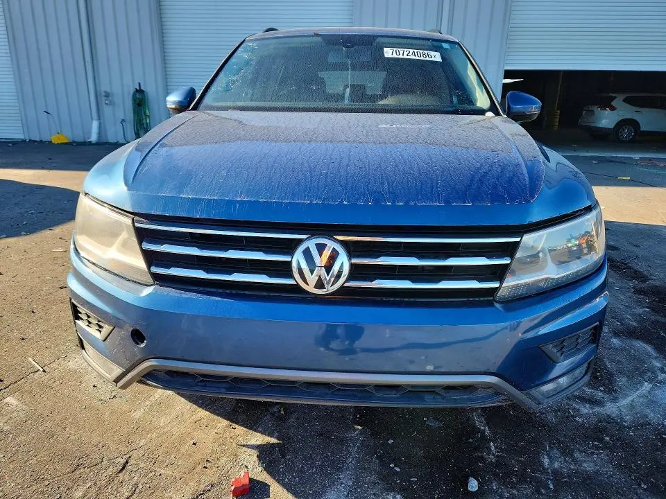 2018 VOLKSWAGEN TIGUAN SE  