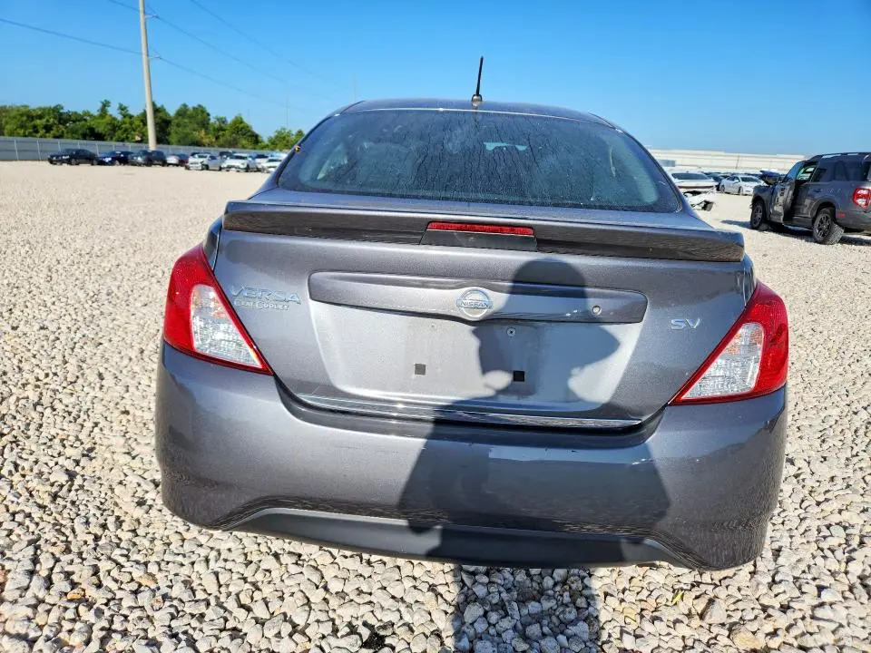 2017 NISSAN VERSA 1.6 SV  