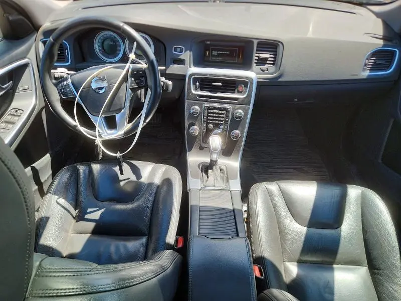 2013 VOLVO S60 T5  