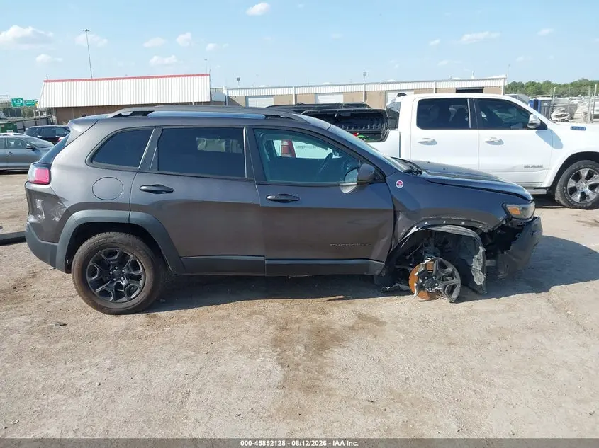 2019 JEEP CHEROKEE TRAILHAWK 4X4