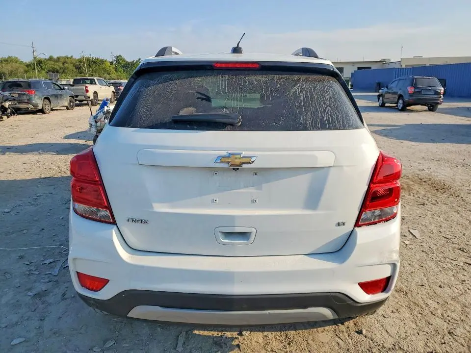 2017 CHEVROLET TRAX 1LT  