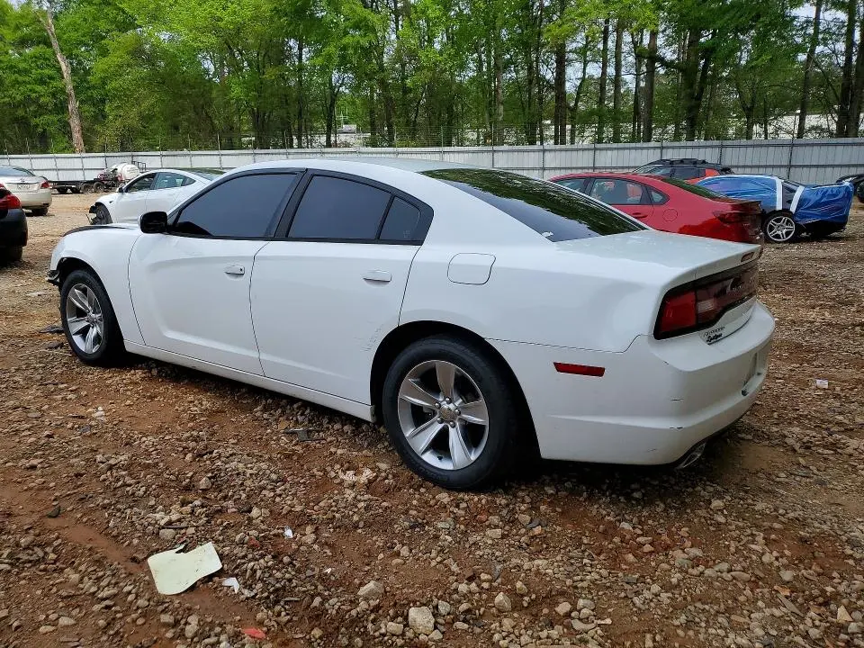 2012 DODGE CHARGER SE  