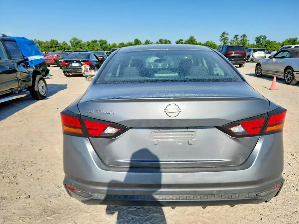 2024 NISSAN ALTIMA S  