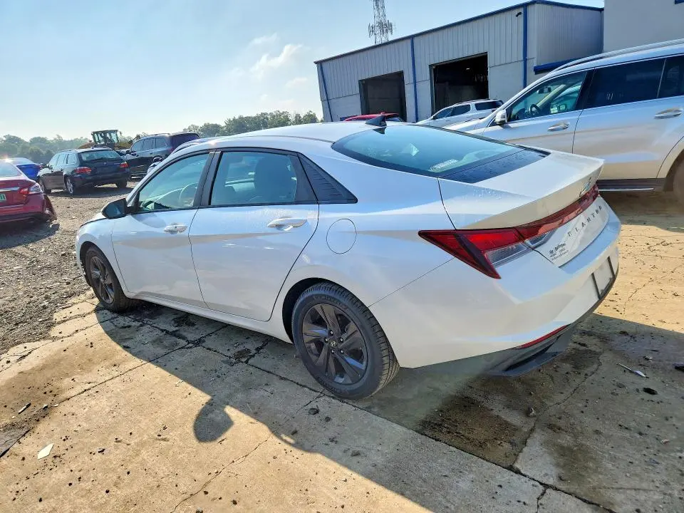 2021 HYUNDAI ELANTRA SEL  