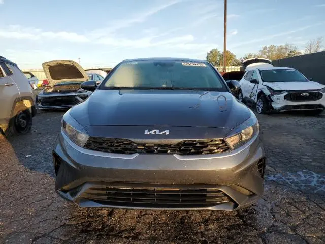 2023 KIA FORTE LX  