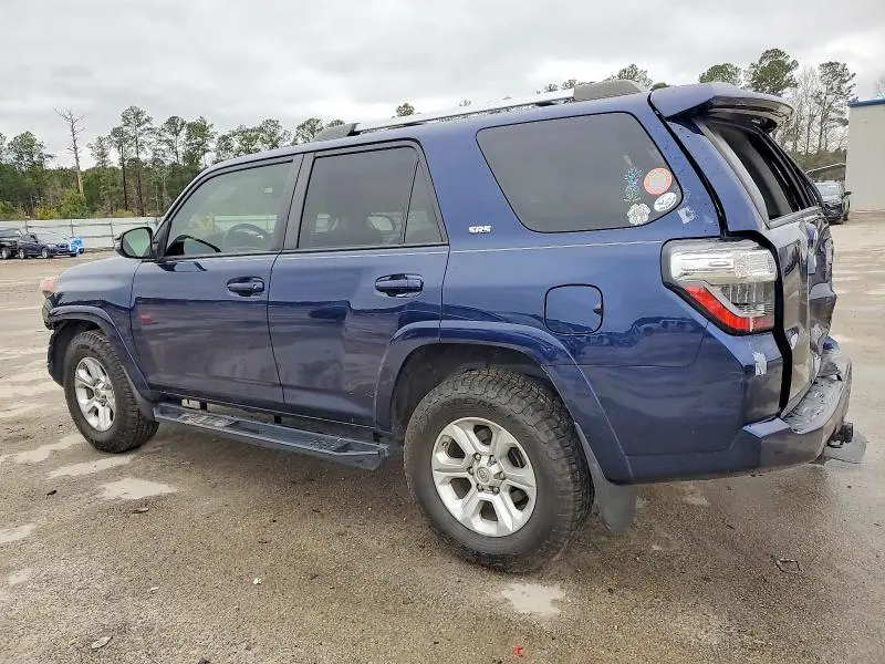 2020 TOYOTA 4RUNNER SR5  