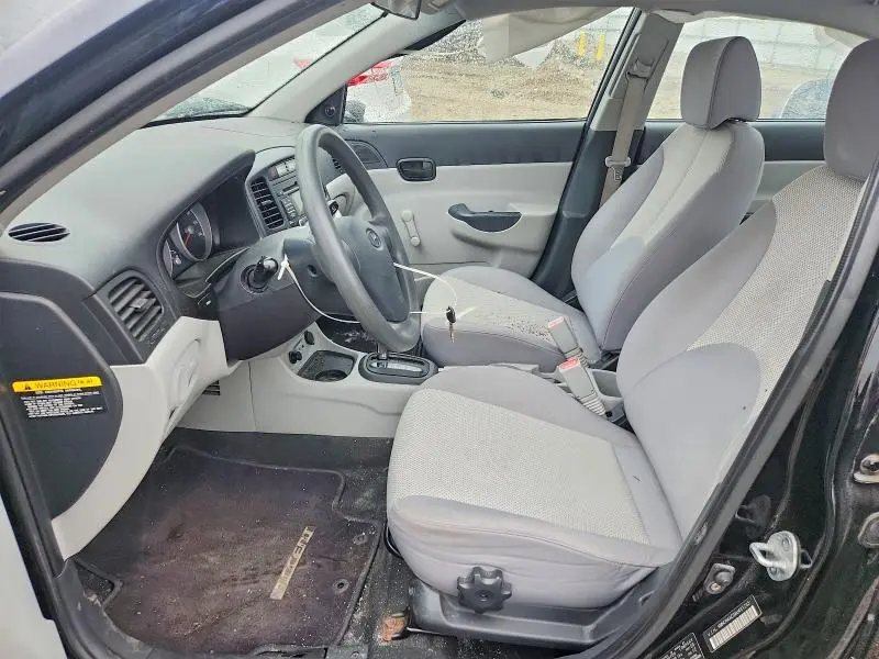2010 HYUNDAI ACCENT GLS  
