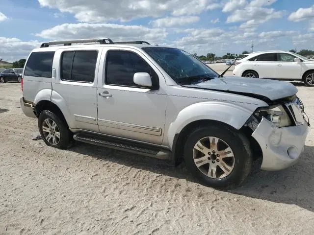 2011 NISSAN PATHFINDER S  