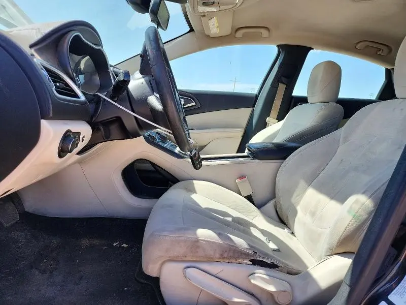 2016 CHRYSLER 200 LIMITED  