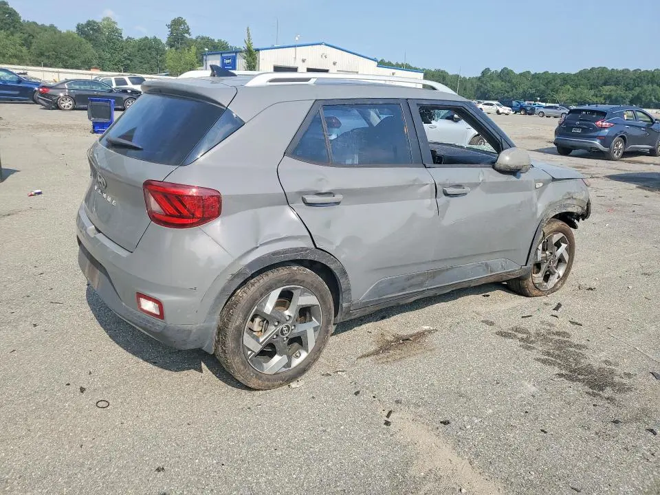 2022 HYUNDAI VENUE SEL  