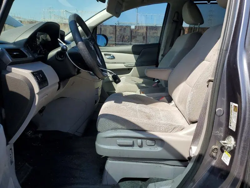 2016 HONDA ODYSSEY SE  