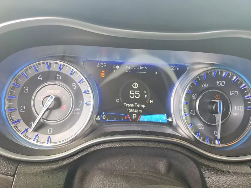 2016 CHRYSLER 300 LIMITED  