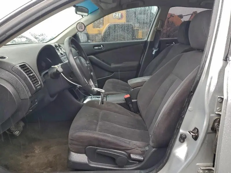 2010 NISSAN ALTIMA BASE  