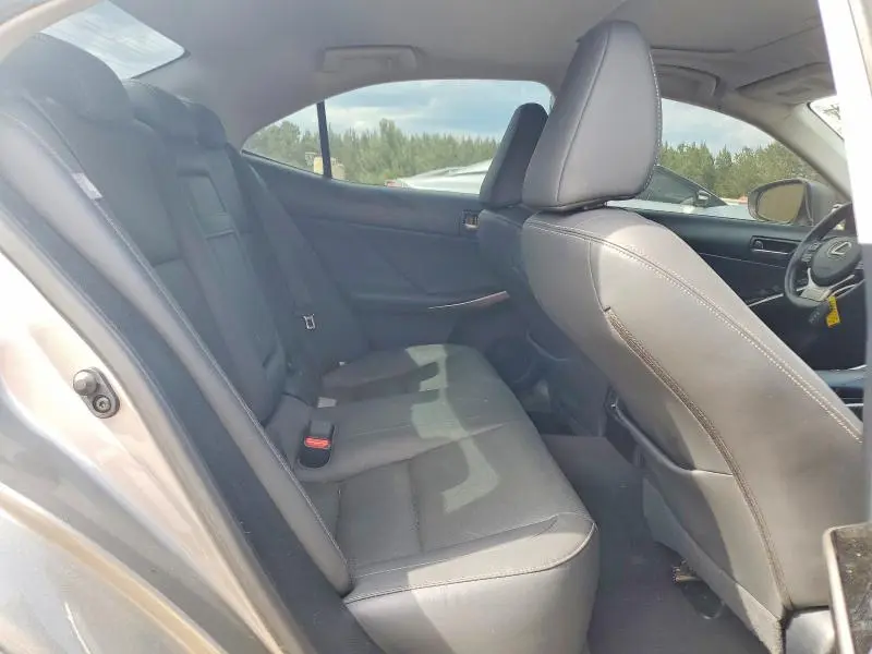 2019 LEXUS IS 300  