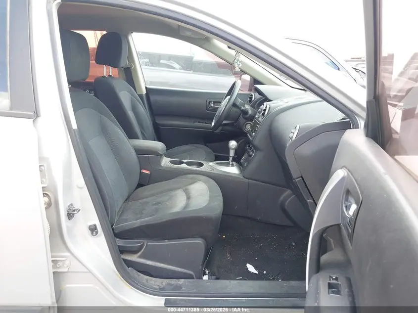 2014 NISSAN ROGUE SELECT S
