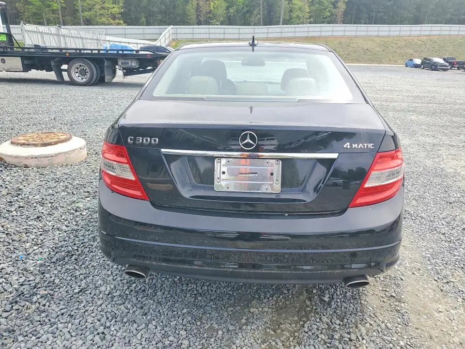 2010 MERCEDES-BENZ C300   