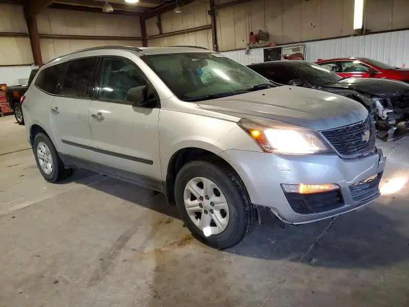 2015 CHEVROLET TRAVERSE LS  