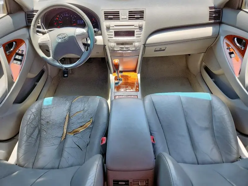 2011 TOYOTA CAMRY BASE