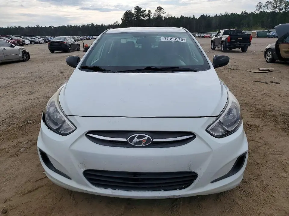 2017 HYUNDAI ACCENT SE  